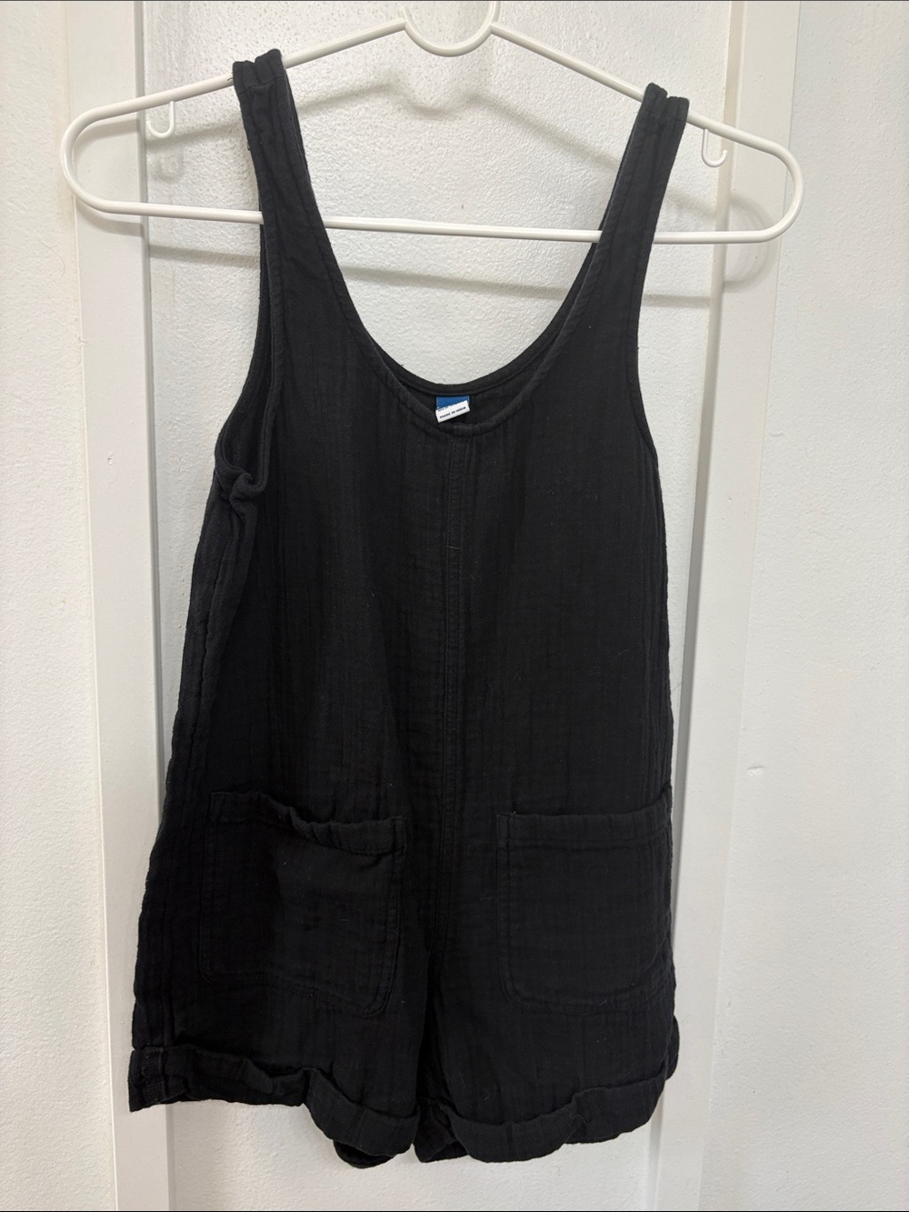 Old Navy Girls Sleeveless Tie-Strap Double-Weave Romper - Picture 4 of 4